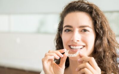 ¿Puedo comer con los alineadores puestos?